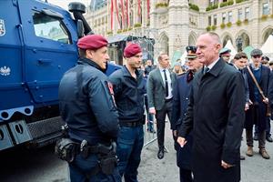 Innenminister Gerhard Karner beim Tag der Polizei.