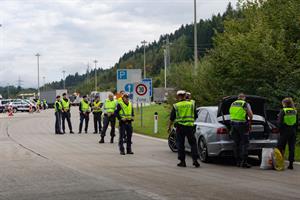 Artikel 'Behördenübergreifende Schwerpunktaktion' anzeigen